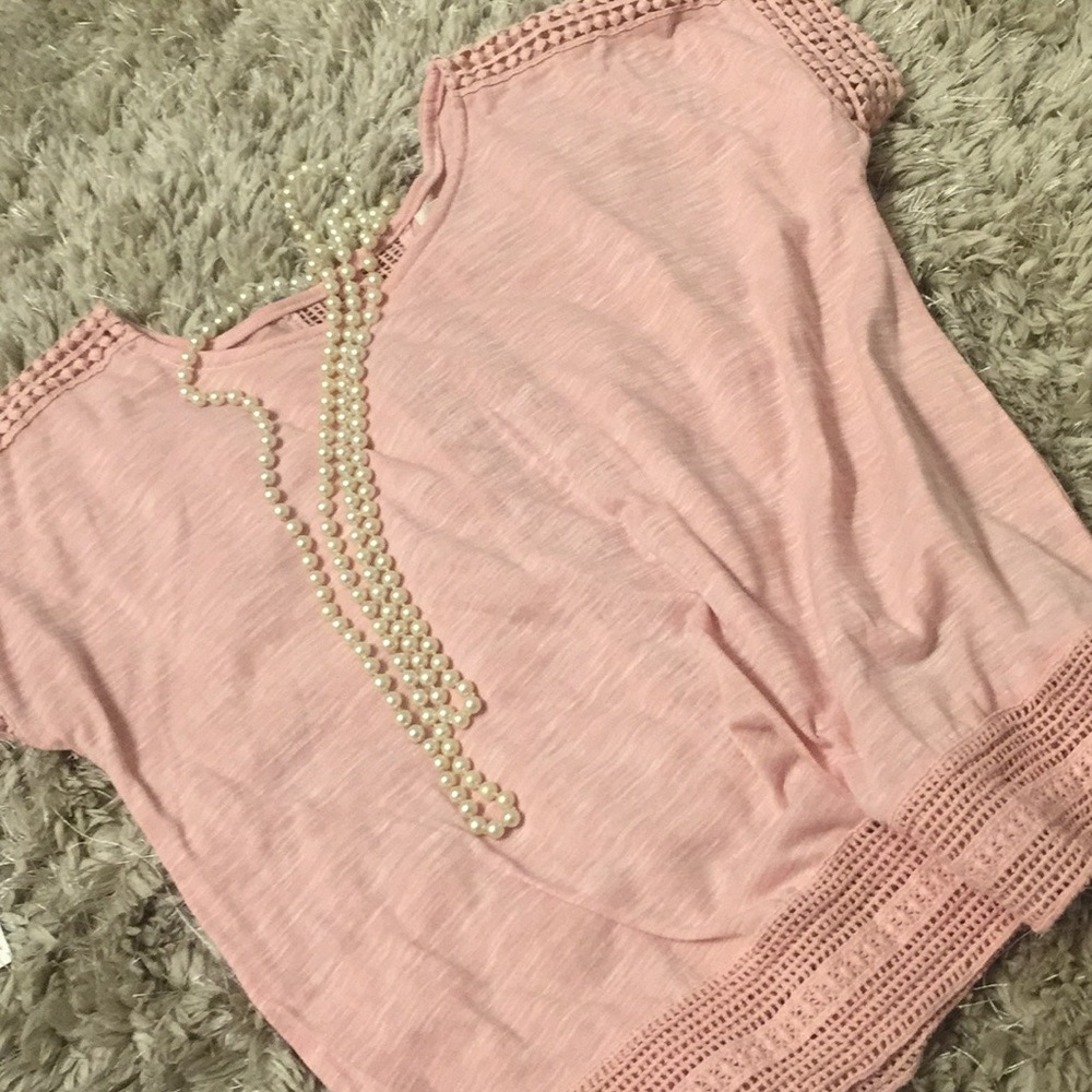 Tee